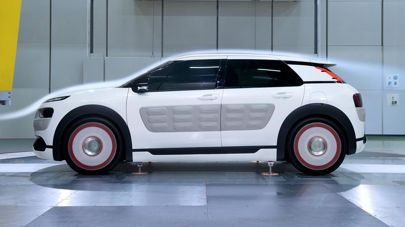 Illustration for article titled Citroen's C4 Airflow Is A 117 MPG Family Car That's Almost A Reality